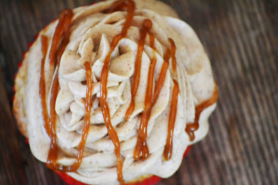Caramel Apple Spice Cupcakes with Cinnamon Cream Cheese Frosting by Bakeaholic Mama - bakedbyrachel.com