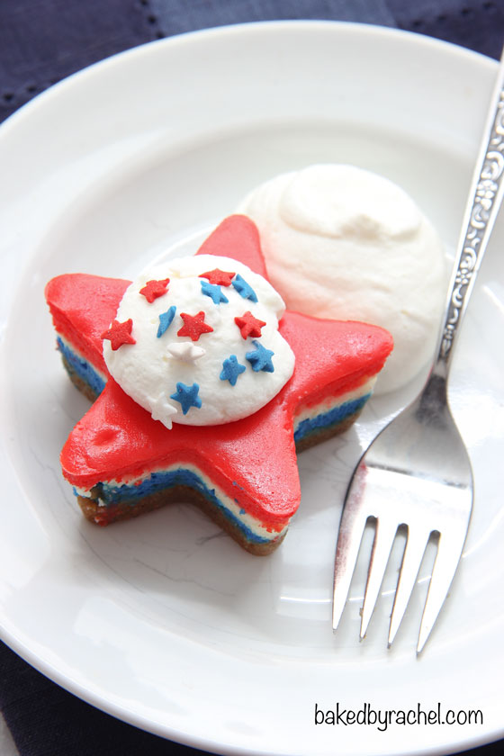 Mini red, white and blue layered star cheesecakes. A fun patriotic dessert recipe from @bakedbyrachel, perfect for the 4th of July!