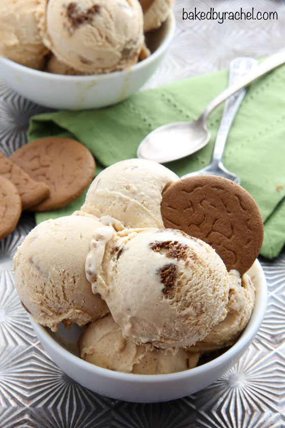 Pumpkin Gingersnap Ice Cream Recipe from @bakedbyrachel