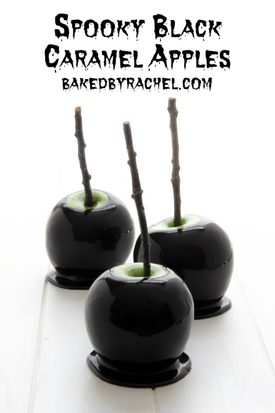 Spooky black caramel apples recipe from @bakedbyrachel Perfect for Halloween!