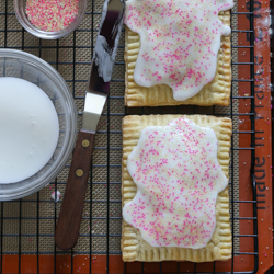 Homemade strawberry pop-tart recipe from @bakedbyrachel