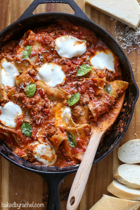 Easy skillet lasagna, ready in just 30 minutes! Recipe from @bakedbyrachel