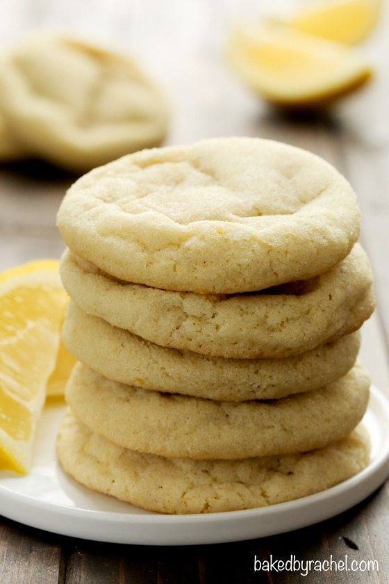 Perfect soft and chewy lemon sugar cookies that stay soft! Recipe from @bakedbyrachel