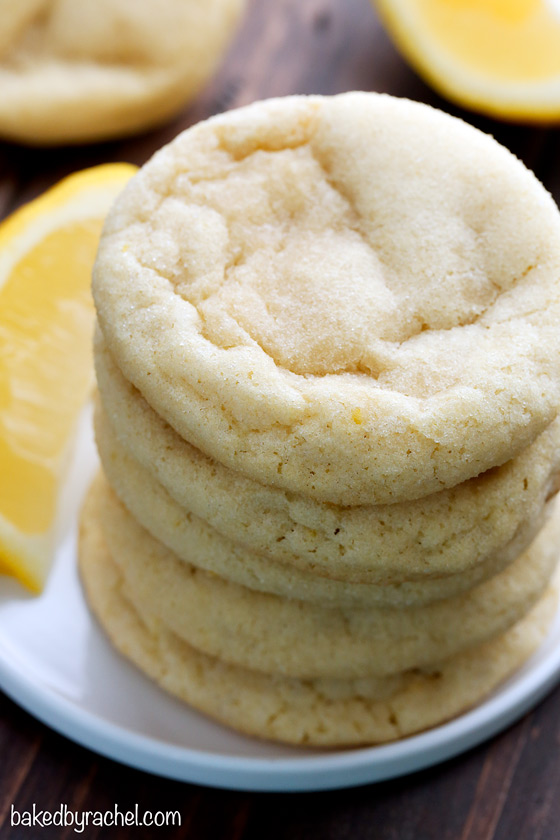 Perfect soft and chewy lemon sugar cookies that stay soft! Recipe from @bakedbyrachel