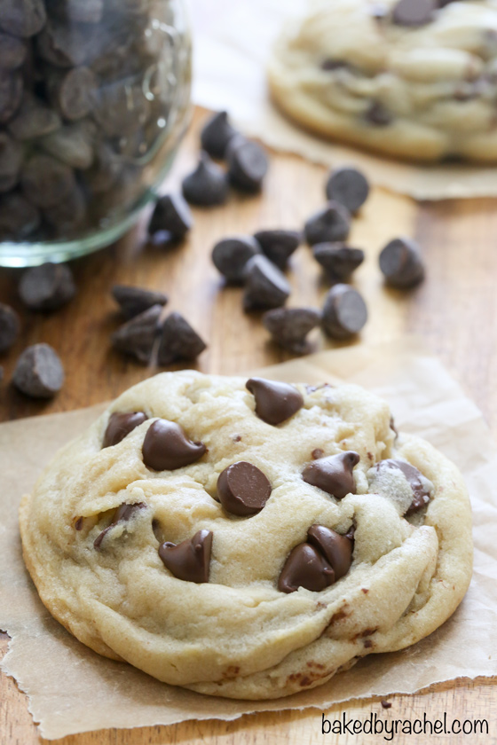Super soft chocolate chip cookies that stay soft! Recipe from @bakedbyrachel 