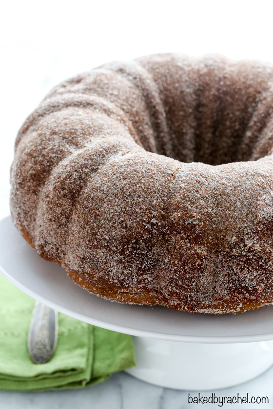 Moist apple cider donut bundt cake recipe from @bakedbyrachel A fun treat for Fall!