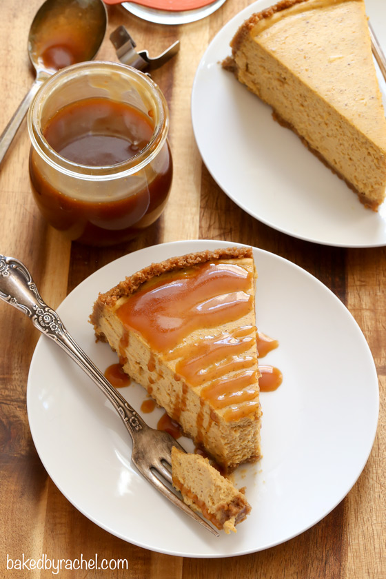 Spiced pumpkin cheesecake with homemade caramel sauce recipe from @bakedbyrachel A classic Fall dessert!