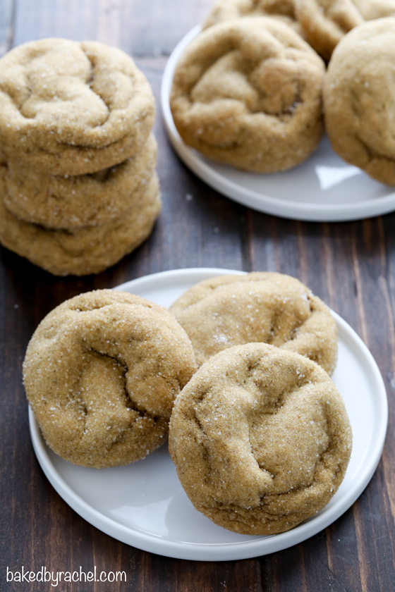 Soft and fluffy non-cakey pumpkin molasses cookie recipe from @bakedbyrachel
