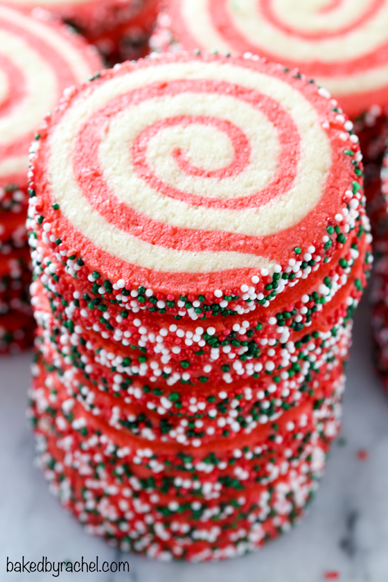 Easy Christmas pinwheel cookie recipe from @bakedbyrachel A festive holiday cookie!