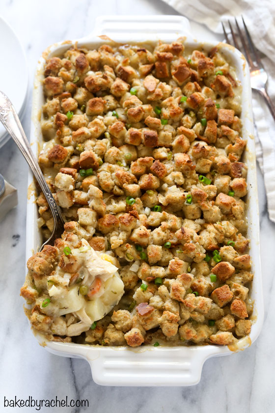Classic cold weather comfort food with a twist! Easy homemade leftover Thanksgiving turkey pot pie with a stuffing crust recipe from @bakedbyrachel! A flavor packed must make meal!
